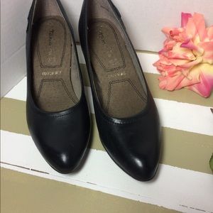 Tamaris heels size 38 Like New!